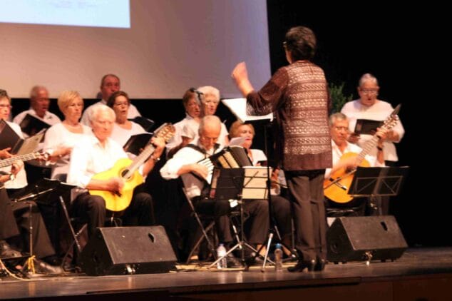 dia del mayor denia 2017 coral del hogar del jubilado