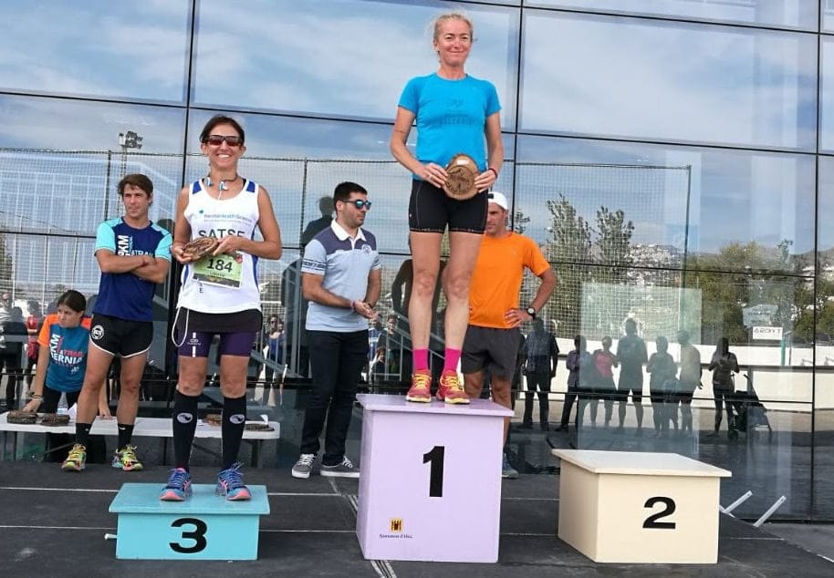 encarna cardona en el podio de bernia