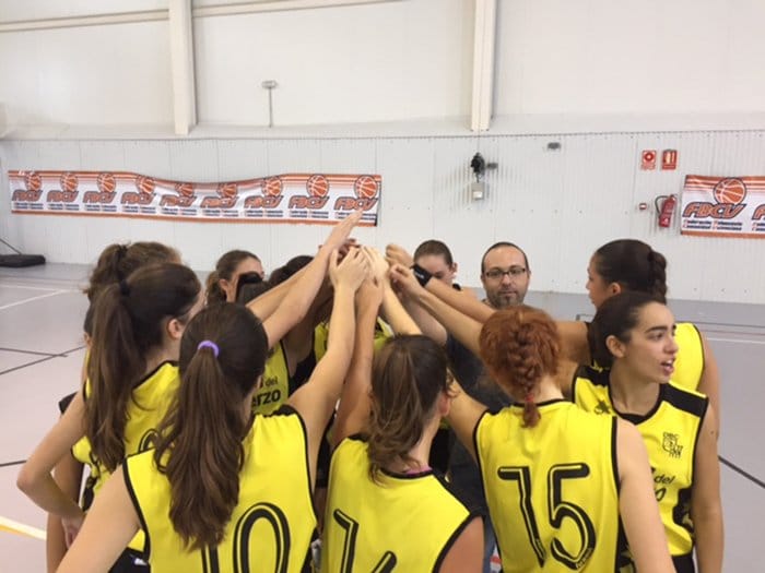pina de las cadetes 03 del denia basquet