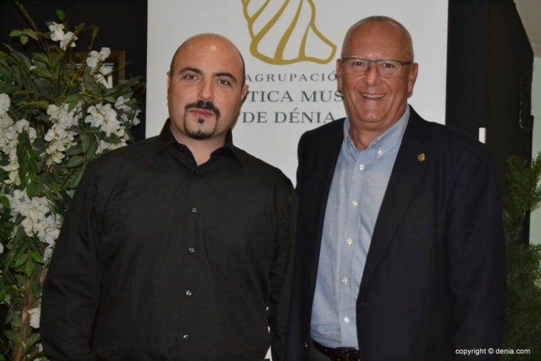 Santa Cecilia 2017 Banda de Dénia - Músicos que celebran el 25 aniversario