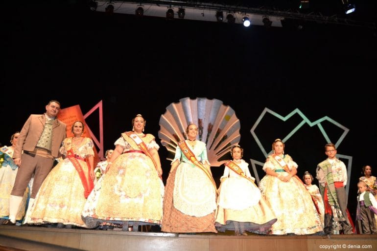 Presentación Falleras Mayores Darrere del Castell 2018 - Falleras mayores de Dénia