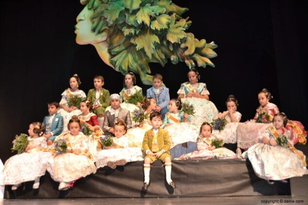 21 presentacion infantil de baix la mar comision infantil