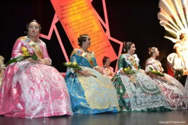 Presentación Falleras Mayores Darrere del Castell 2018 – Corte de honor