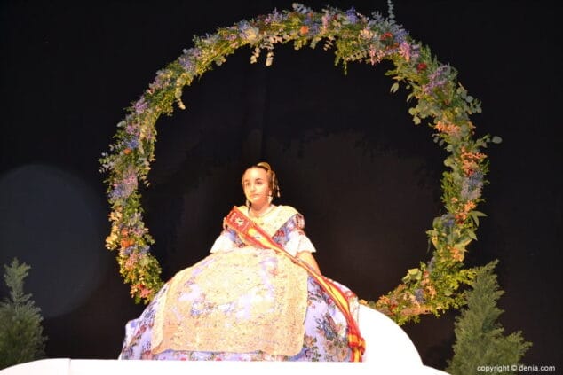 26 presentacion infantil de baix la mar aitana montero