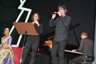 Presentación Falleras Mayores Darrere del Castell 2018 – Música en directo
