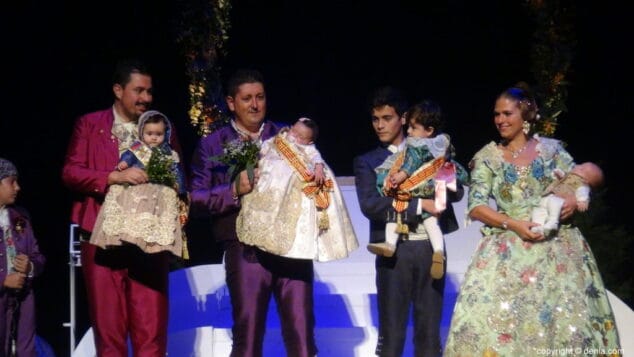 38 presentacion infantil de baix la mar comision infantil