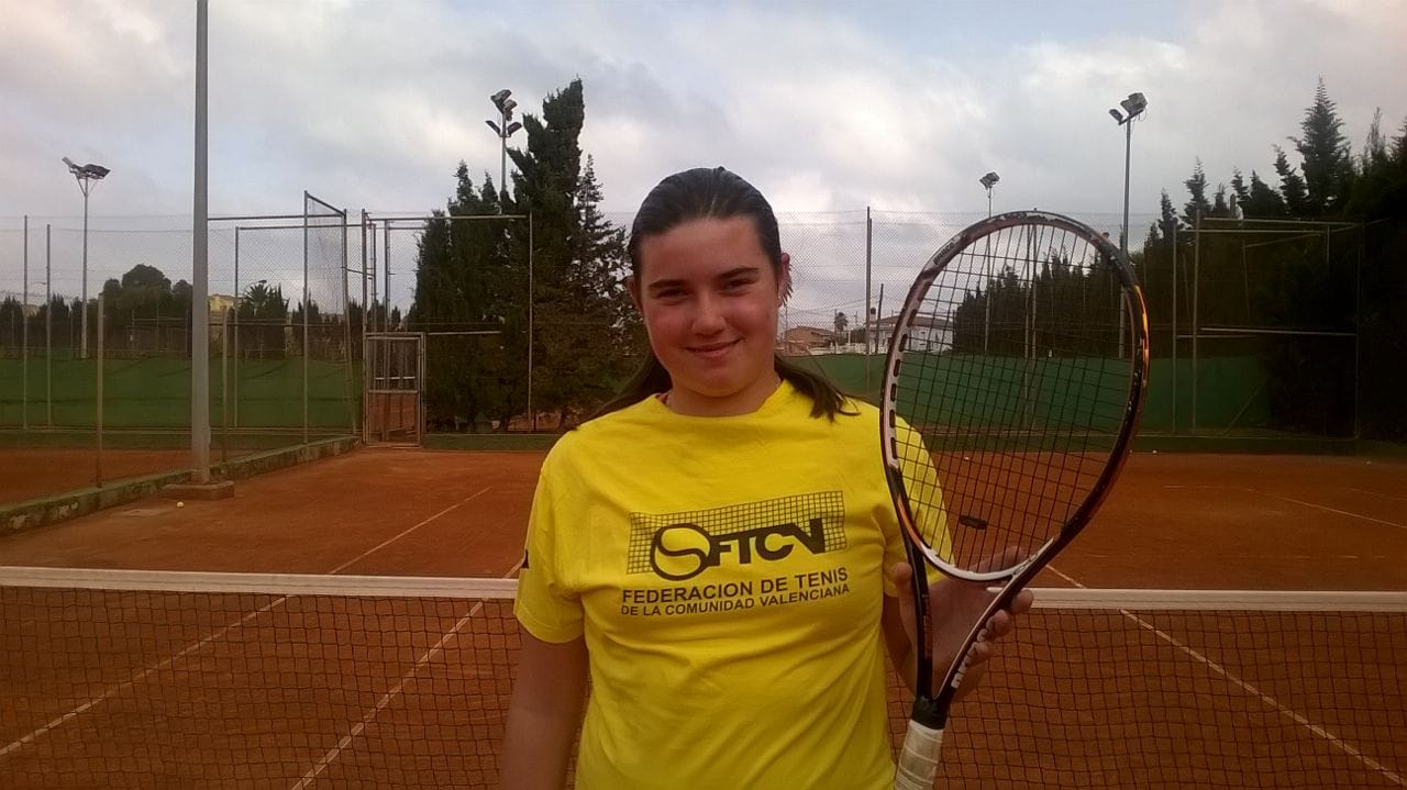 andrea redondo jugadora del club teni denia