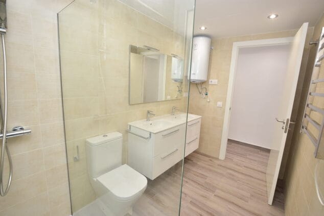 bano reformado de alta calidad macamon