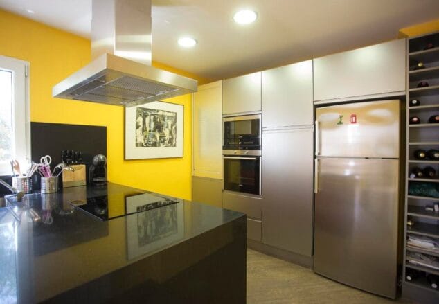 cocina de la casa aguila rent a villa