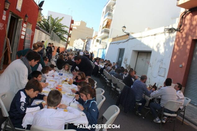 comida en la falla oeste