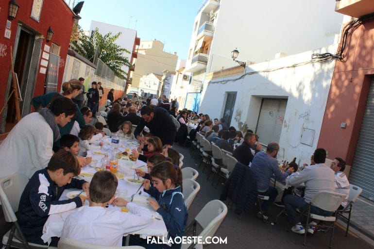 Comida en la falla Oeste