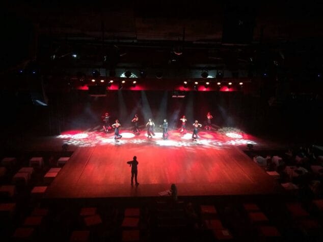 Babylon Escuela de Danza participa en la celebración del talento de la costa en un espectáculo en Benidorm Palace 4 its time to shine en benidorm palace