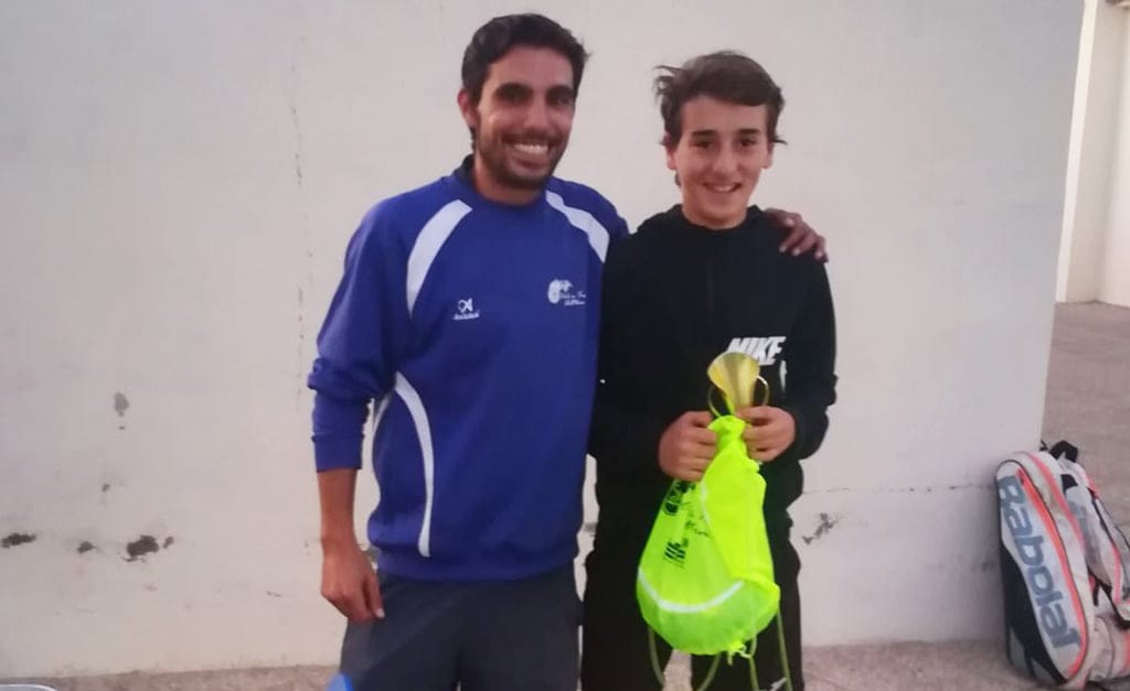 Miguel Molines conquistó el torneo 'UPT de Altea' en categoría infantil 1 miguel molines campeon upt altea