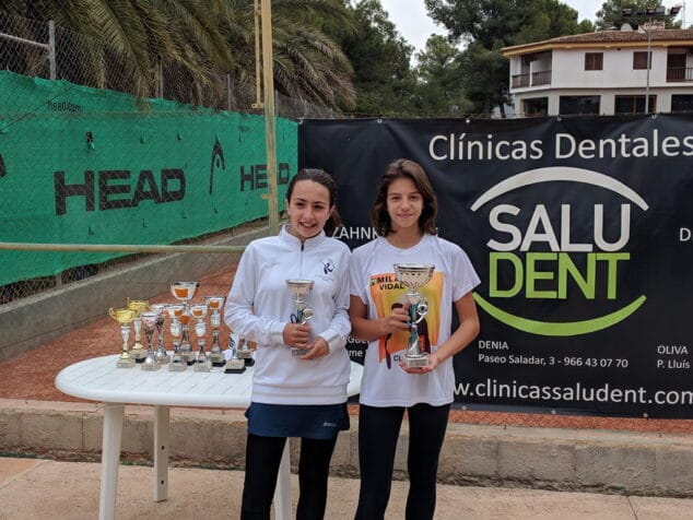 paola ortiz junto a lucia ferri