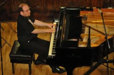 pianista istvan isaac szekely