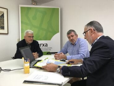 Reunión por la vía verde entre Dénia y Carcaixent