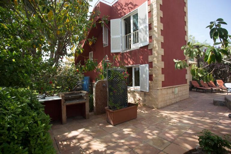 Terraza de la casa Aguila Ren a Villa