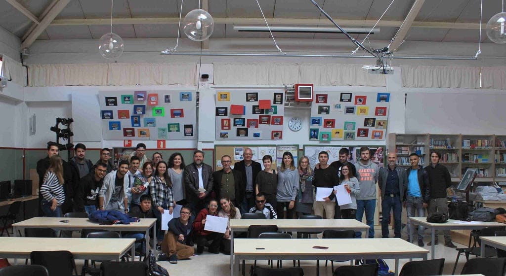 El Ayuntamiento agradece la colaboración de los voluntarios del IES María Ibars durante el DNA Festival 1 voluntarios del ies maria ibars