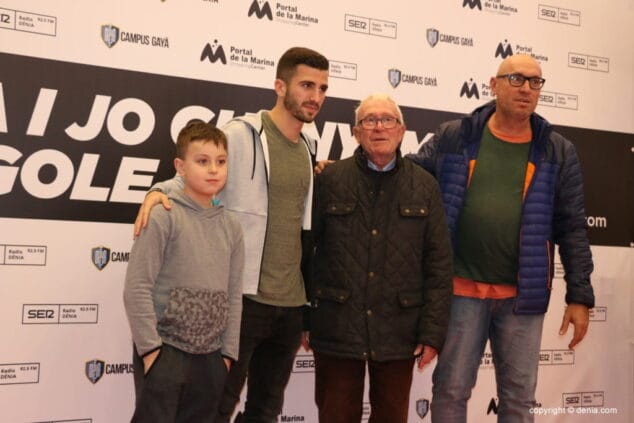 15 gaya en portal de la marina tres generaciones con gaya