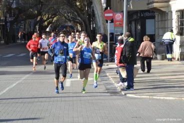 Aitor Cabeza saludando