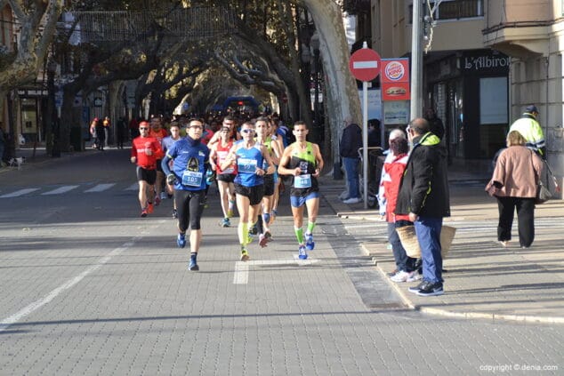 cabeza carrera media