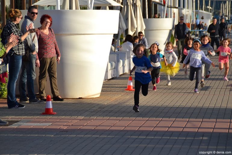 Cabeza de la carrera Prebenjamín chicas