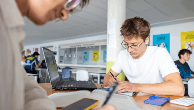 Bildungsqualität mit internationaler Anerkennung