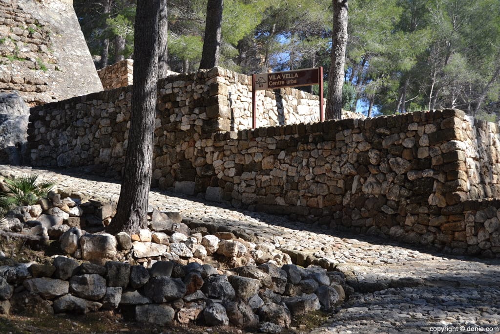 castillo de denia vila vella centro urbano