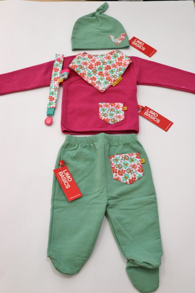 La Punxeta, tu tienda para personalizar tu ropa y complementos 8 conjunto rosa la punxeta
