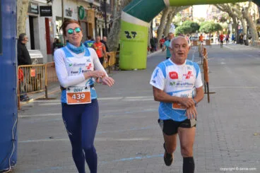 Juan Llorca y Araceli Chornet en meta
