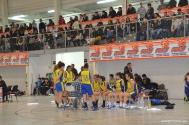 Lleno en el pabellón Joan Fuster