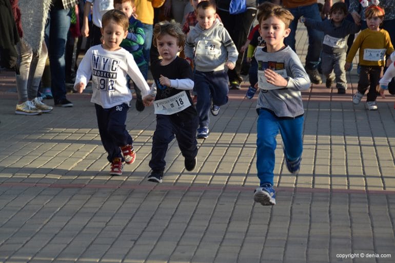 Los Barrufets en plena carrera