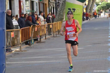 Marcelo Gallego entrando en meta