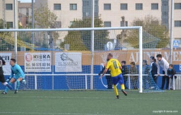 panucci marcando el primer gol