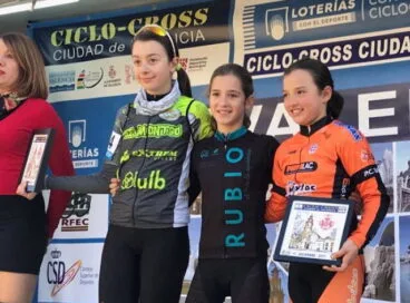 Podio para los ciclista del UC Montgó – ULB