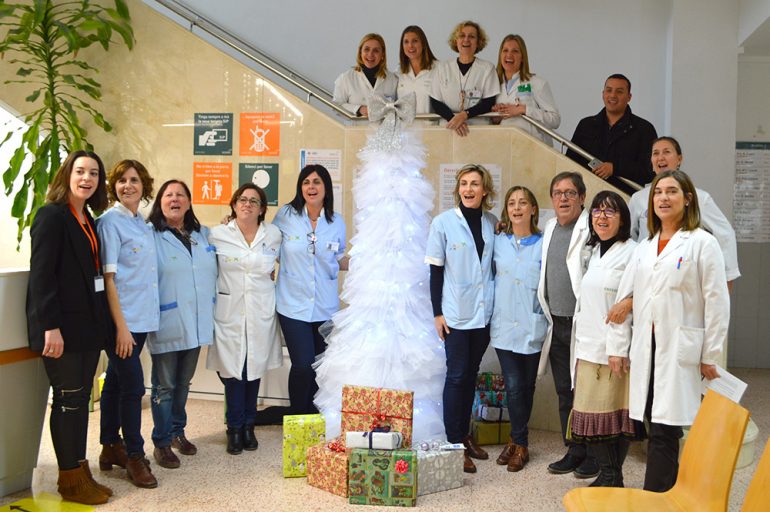 Profesionales del Departamento de Salud de Dénia celebran la Navidad