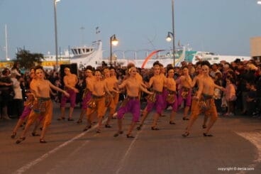 Cabalgata Reyes Magos Dénia 2018 – Ballet de Cuqui Ivars