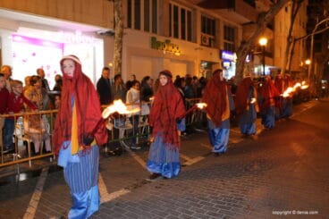 Cabalgata Reyes Magos Dénia 2018 – Antorcheros de Melchor