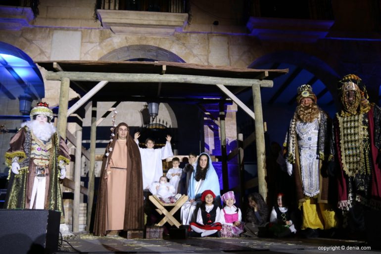 Cabalgata Reyes Magos Dénia 2018 - Los Reyes en el Belén Viviente