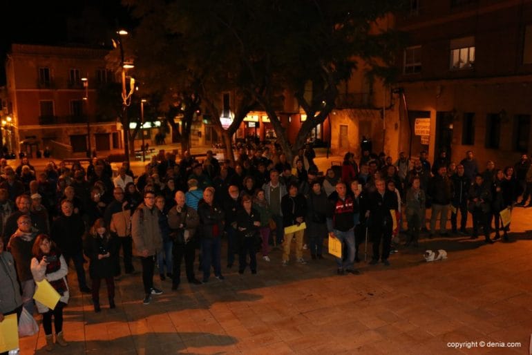 Concentración por los presos catalanes en Dénia - asistentes