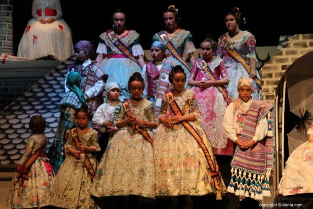 18 presentacion infantil campaments 2018 comision infantil