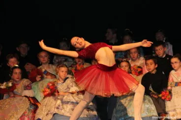 Presentación infantil falla Centro 2018 – Bailarina