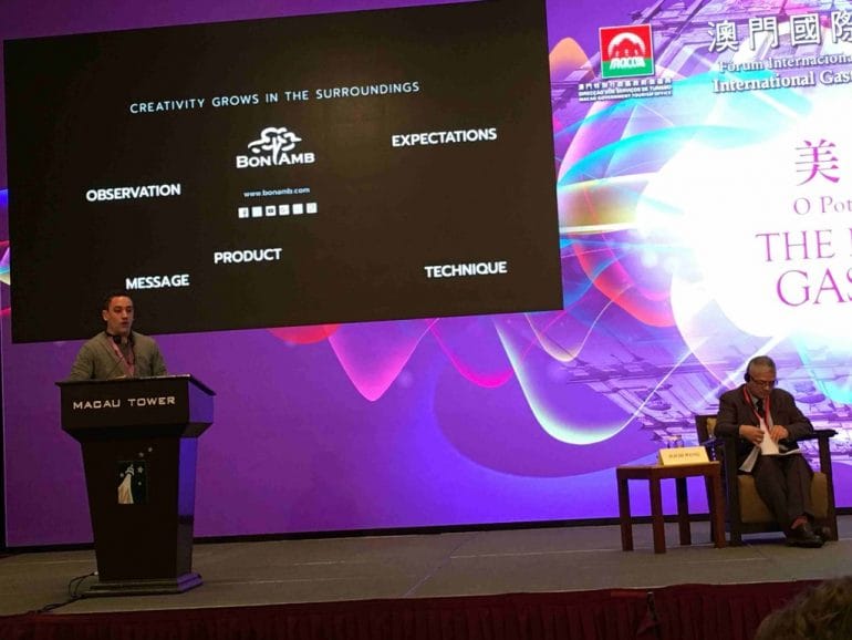 Alberto Ferruz en el Foro Gastronómico de Macao