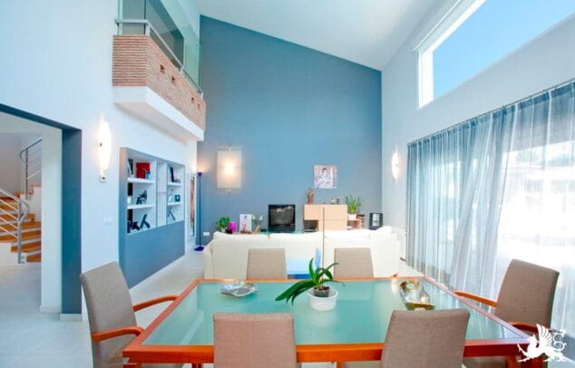 amplia sala de estar y comedor stirling ackroyd spain