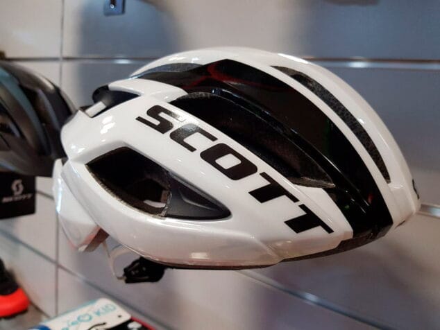 casc scott cicles desnivell