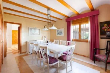 Comedor Quality Rent a Villa