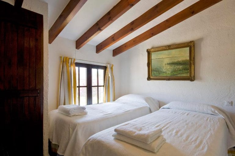 Dormitorio Aguila Rent a Villa
