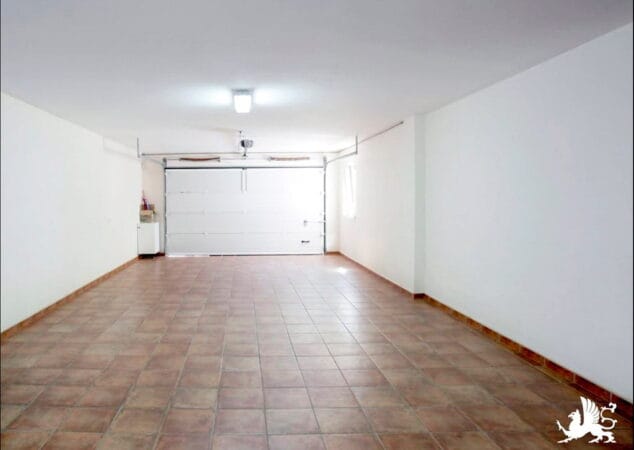 garaje de la casa stirling ackroyd spain