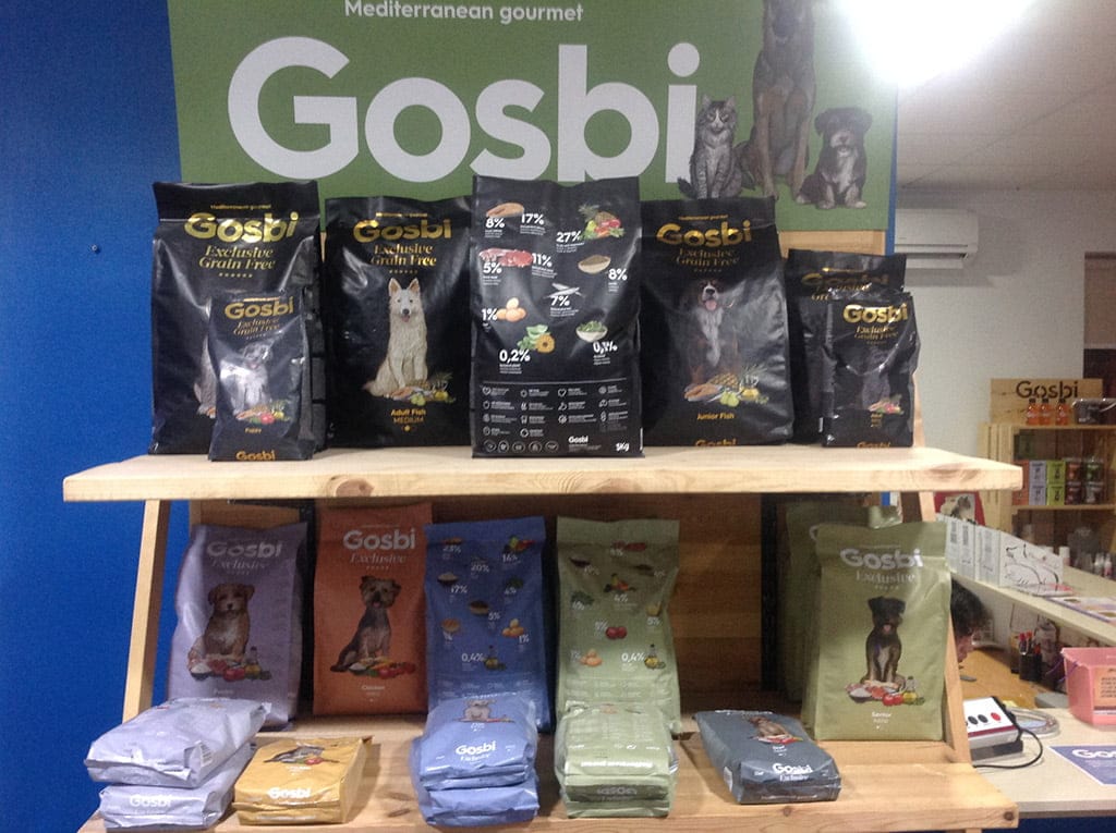 CYNOS Clínica Veterinaria te recomienda el mejor pienso para tu mascota con ingredientes naturales 1 las mejores marcas de pienso en cynos clinica veterinaria