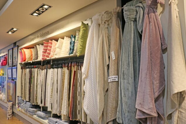 mantes de sofa marcial montenegre